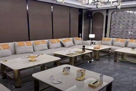 海北商务KTV日结招聘促销员,包你上班当天领工资